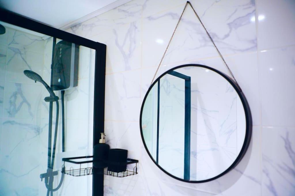 Appartement Perfect 1 Bed Sleeps 5 1 Kingsize Bed 1 Double Sofabed One Single Mattress Free Parking Wifi Good Transport Network Shopping Makers Families Contractors In North London